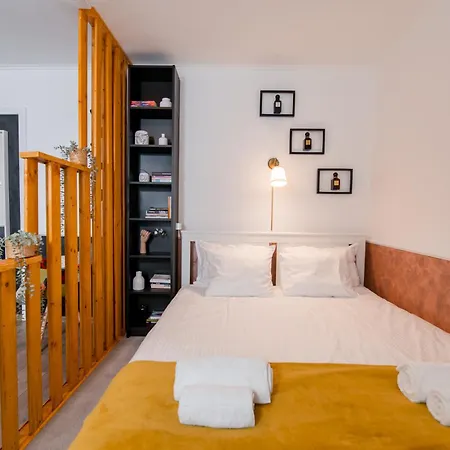 New Iorga4 Oldcity Selfcheckin