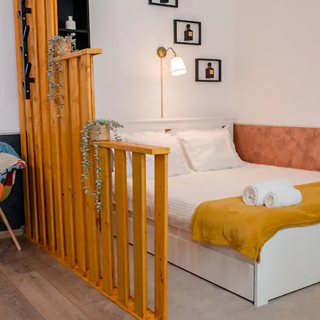 New Iorga4 Oldcity Selfcheckin Apartamento *